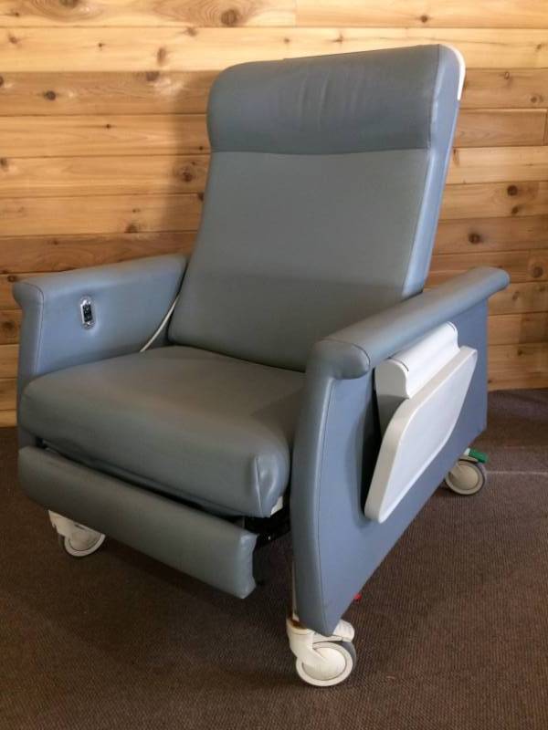 lot 7 image: WOW MSRP $3000 Winco Dual Swingaway Arm Carecliner Reclining Geri Chair With Heat & Massage - Easy Access For Wheelchair Patients - Great Working Condition