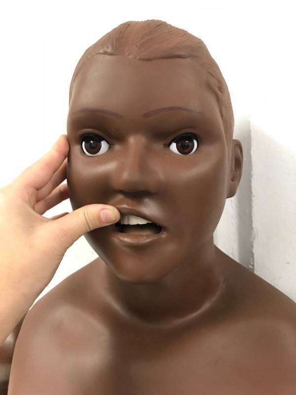 lot 26 image: Gaumard Nursing&nbspLife Size&nbspAdult Male Medical Training Manikin Patient Care Simulator, Dark Skin Tone - Good Condition