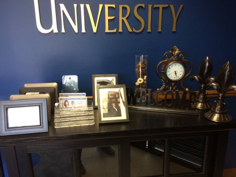 lot 66 image: Lot Of Items On Top Of Cabinet - Clock, Picture Frames Etc - Excellent Condition