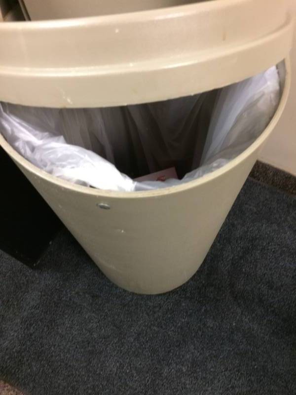 lot 89 image: Trash Container With Dome Top Lid - Excellent Condition