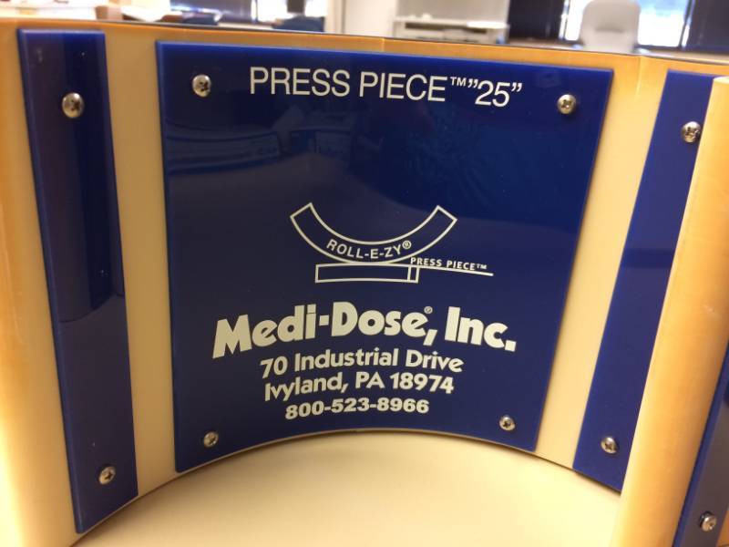 lot 24 image: MSRP $95 Each 2 Medi-Dose, Inc Roll-E-ZY Press Piece 25 For Blister Free Crushing Of Pills & Other Items