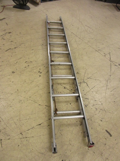 WERNER 20 EXTENSION LADDER