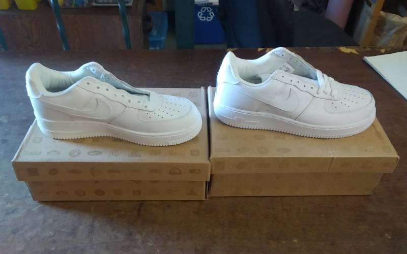 2-Pair Shoes Mens Size 7