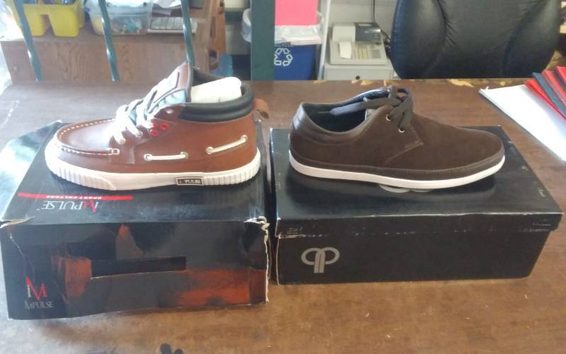 2-Pair Shoes Mens Size 7-12