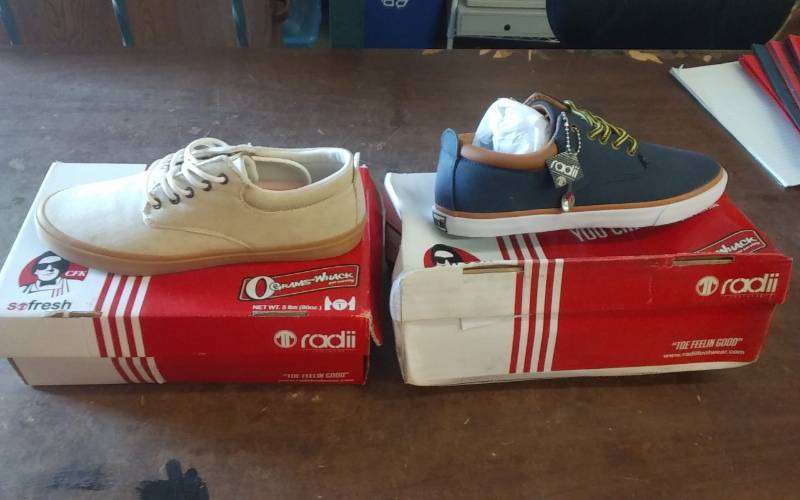 2-Pair Shoes Mens Size 8