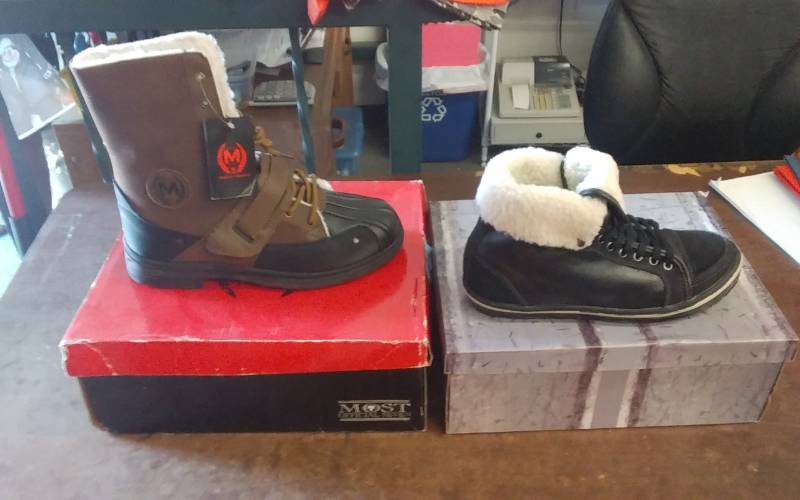 2-Pair Shoes Mens Size 8 12