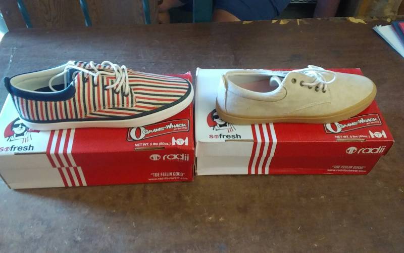 2-Pair Shoes Mens Size 10