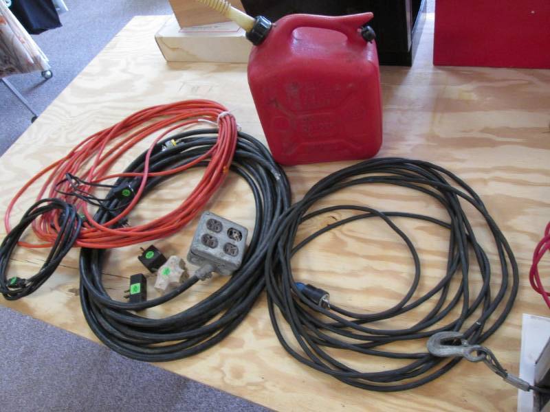 lot 37 image: Lot of extension cords and electric...