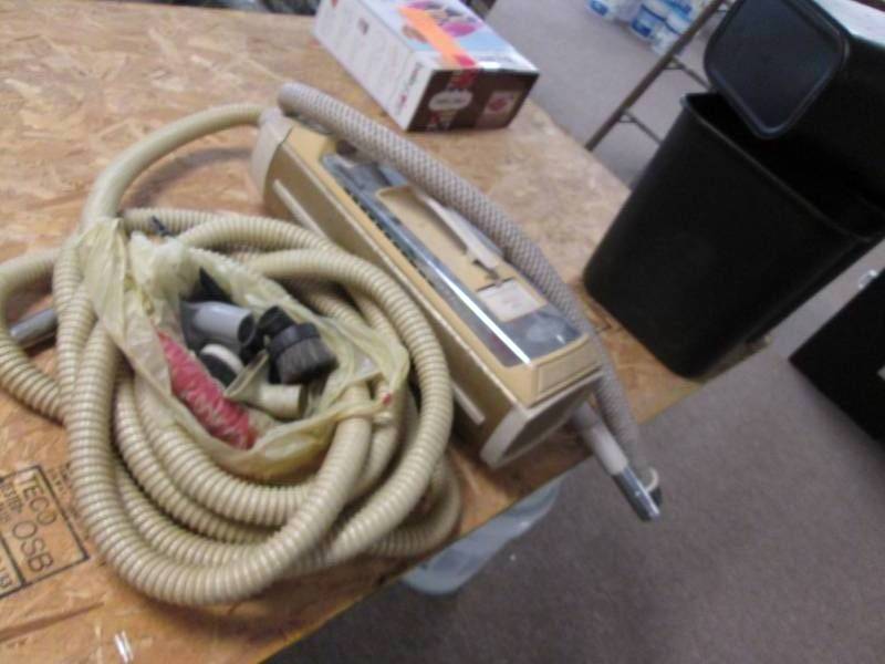 lot 67 image: Electrolux vacuum with nice long ho...