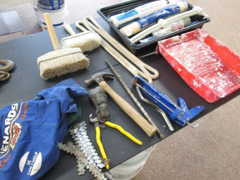 lot 77 image: Lot of tools and Menards apron...