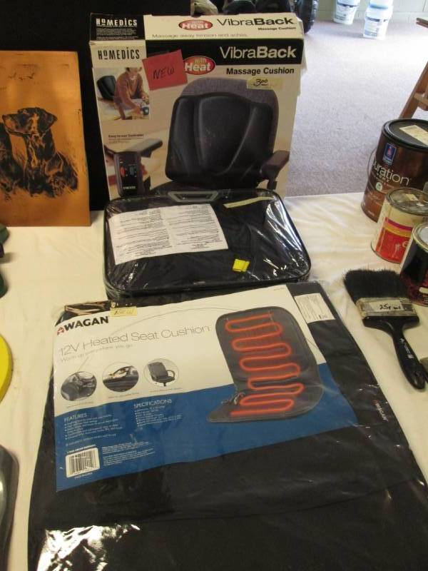 lot 79 image: Lot of heated seat cushions...