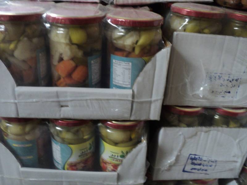 lot 320 image: 4 - 6 packs of Zain Mixed Pickles ...