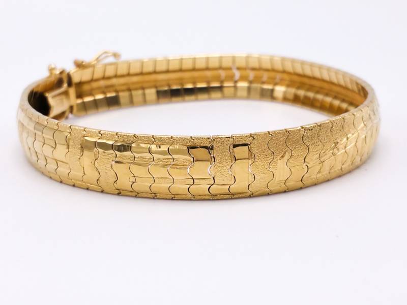 lot 11 image: Designer 14k Yellow Gold Greek Themed Estate Bracelet - 23.8 Grams