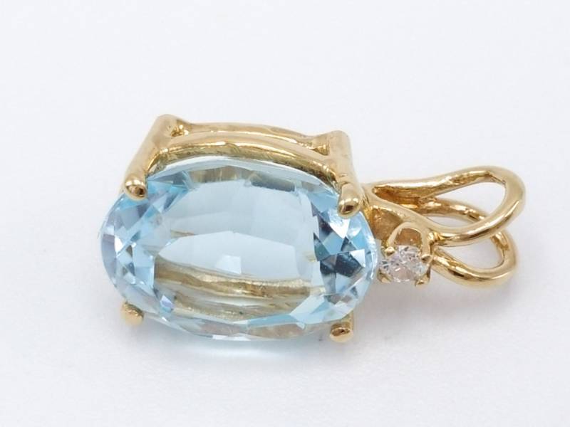 lot 17 image: Aqua and Diamond Estate Pendant in 14k Yellow Gold