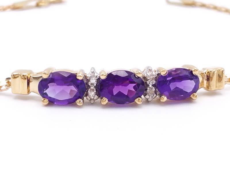 lot 18 image: Gorgeous Amethyst and Diamond Estate Bracelet in 14k Yellow Gold