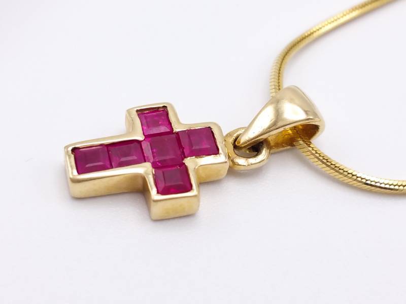 lot 29 image: Outstanding Natural Ruby Cross Estate Pendant in 14k Yellow Gold
