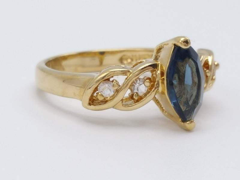 lot 31 image: Blue Spinal and Diamond Estate Ring in 14k Yellow Gold
