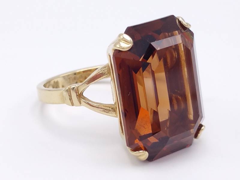 lot 41 image: Large, Beautiful 16 CT Smoky Quartz Estate Ring Possible 10k Yellow Gold