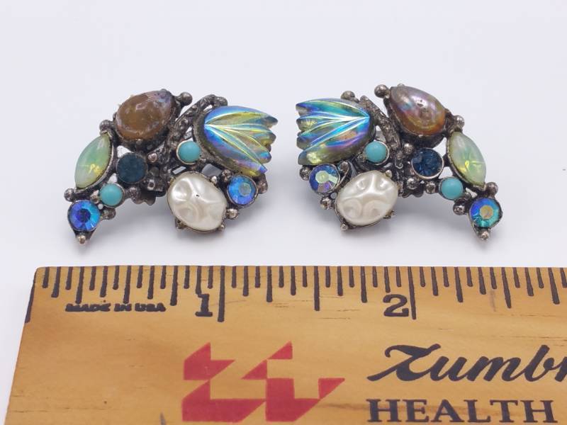 lot 86 image: Beautiful Vintage Florenza Clip-on Estate Earrings