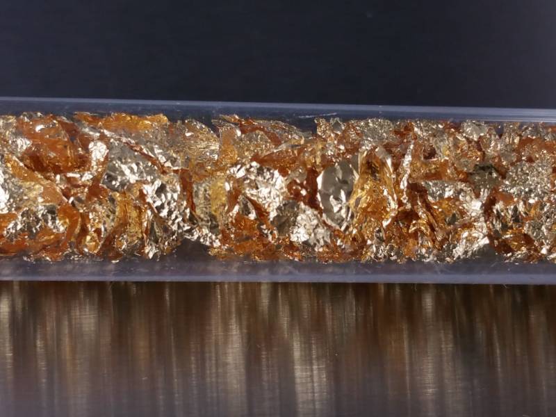 lot 101 image: Vial of Pure 24k Gold Flakes