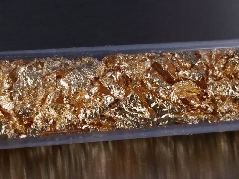 lot 105 image: Vial of Pure 24k Gold Flakes