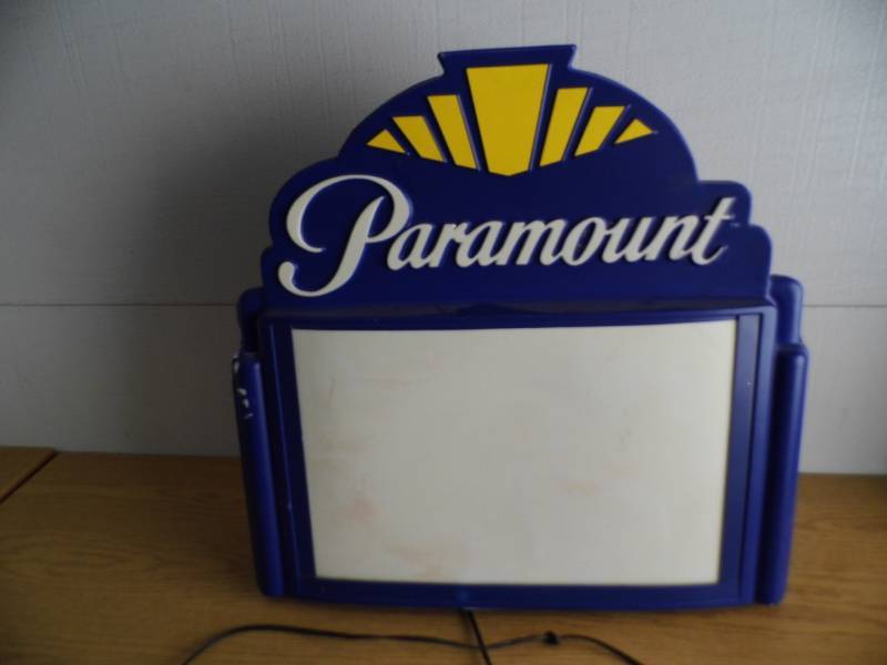 lot 7 image: Paramount Lighted Sign