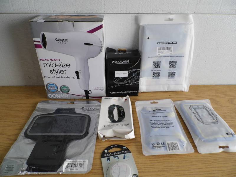 lot 13 image: New Blow Dryer - PhoneTablet Cases
