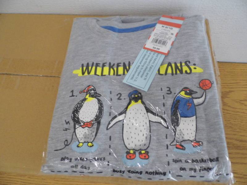 lot 70 image: Case of 12 Sets Penguin Pajamas