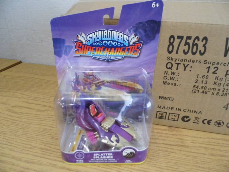 lot 83 image: Case of 12 Skylander Action Figures