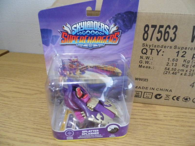 lot 84 image: Case of 12 Skylander Action Figures