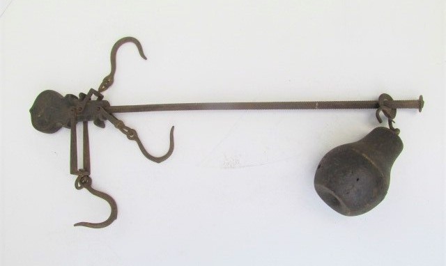 lot 110 image: Old Antique Iron Hanging Scale