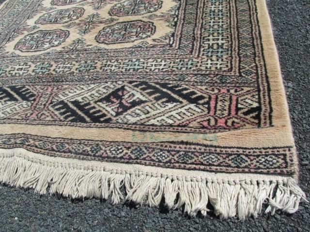 lot 3 image: Fine Vintage Hand Knotted Wool Runner Rug