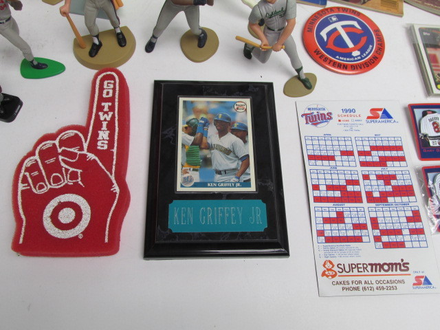 lot 128 image: Lot of Assorted Sports Memorabilia