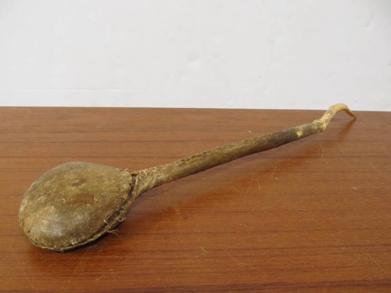 lot 209 image: Antique Animal Hide Club Weapon