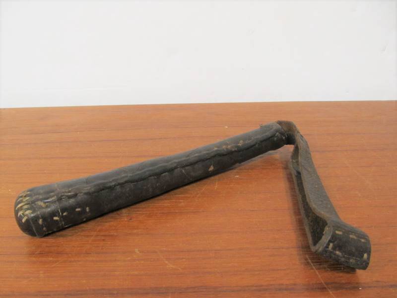 lot 211 image: Orig Antique Leather Wrapped Slapjack Club Weapon