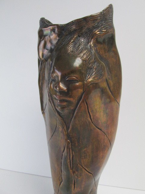 lot 6 image: Beautiful Antique Art Nouveau Large Sculpted Bronze Vase wFaces
