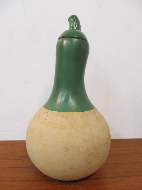 lot 141 image: Vintage Signed WELLER Pottery Gourd Water Jug wLid