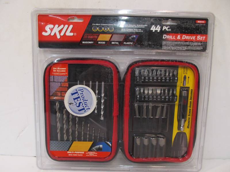 lot 162 image: Brand New 44-Piece SKIL Drill & Drive Set
