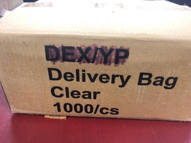lot 149 image: Box of 1000 HANDLED Plastic Shopping Bags