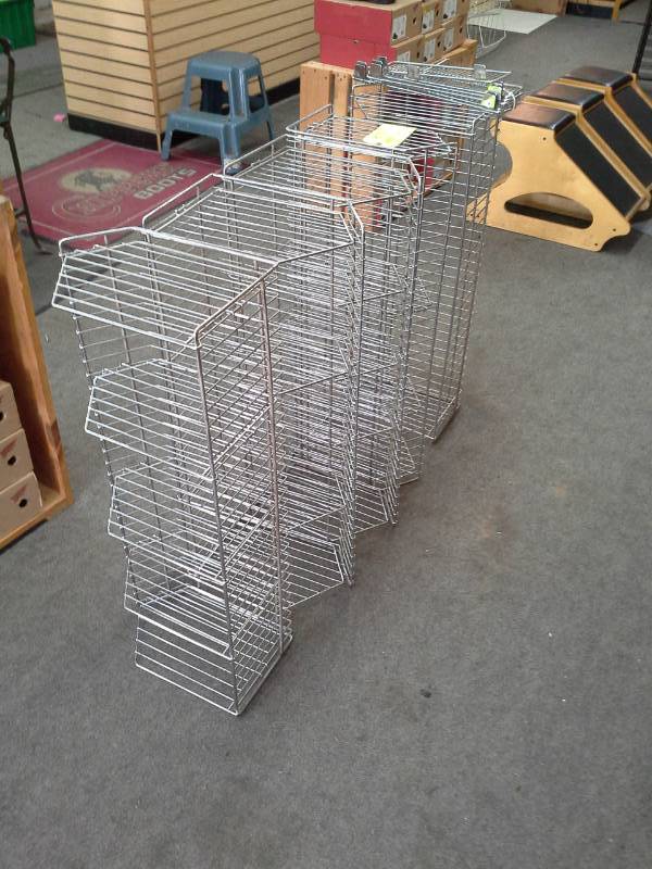 lot 159 image: Stackable Wire Baskets with 5-Bins