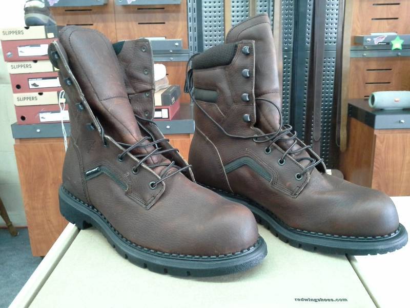lot 263 image: Red Wing 938  Size 12 E2 Mens Boots