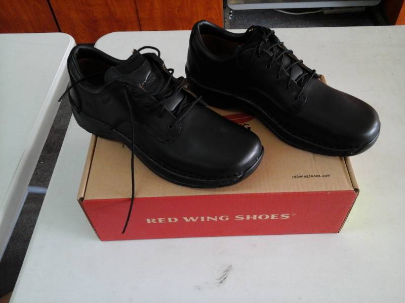 lot 345 image: Red Wing 8703  Size 11.5 D Mens Shoes