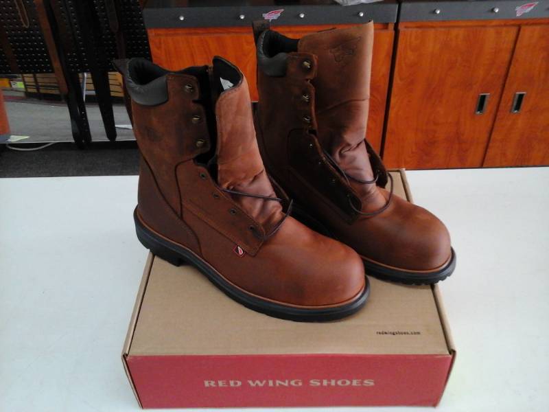 Red Wing 4200 Size 13 D Men's Boots 