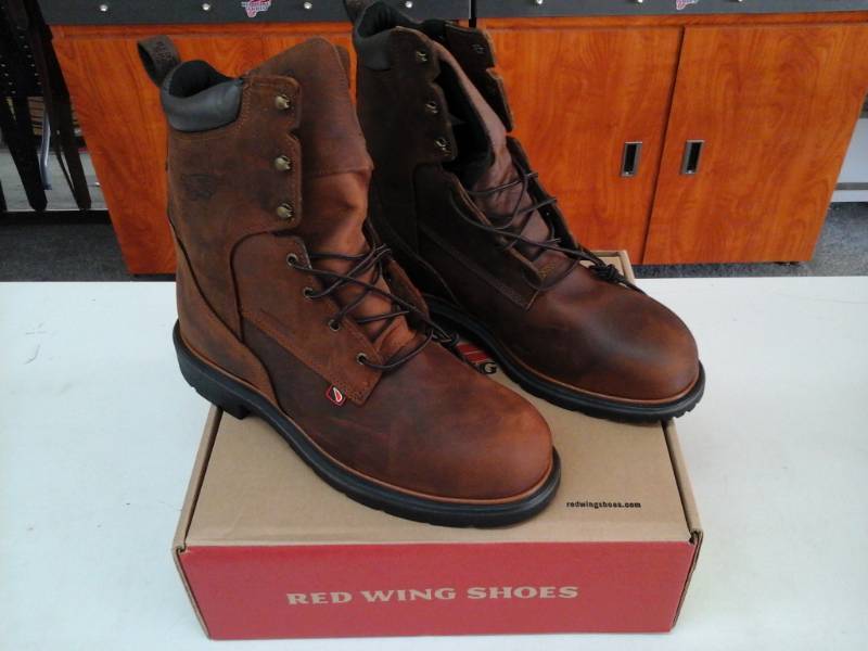 lot 358 image: Red Wing 4200  Size 12 D Mens Boots