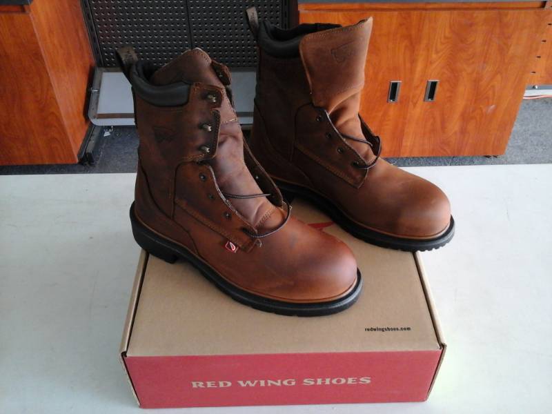 red wing boots size 9