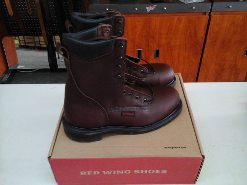 lot 399 image: Red Wing 2408  Size 10 EE Mens Boots
