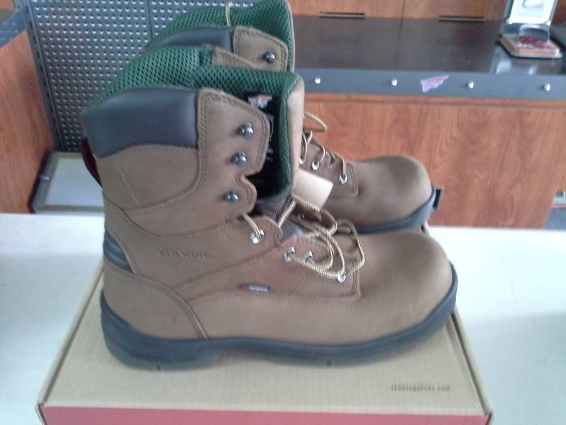 lot 496 image: Red Wing 2280  Size 13 D Mens Boots