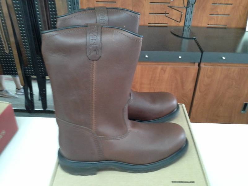 lot 508 image: Red Wing 2405  Size 11 D Mens Boots