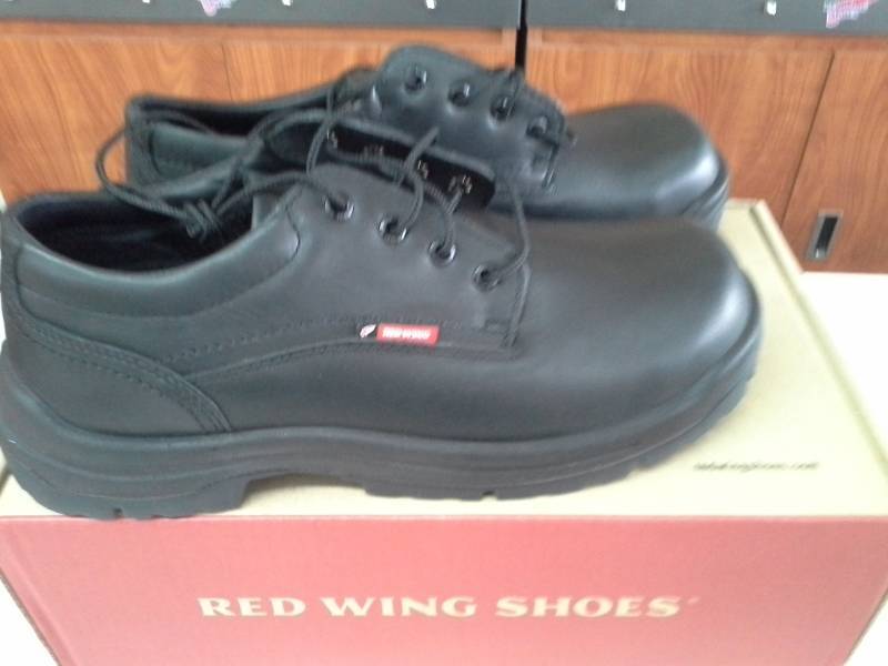 lot 517 image: Red Wing 6633  Size 10.5 D Mens Shoes