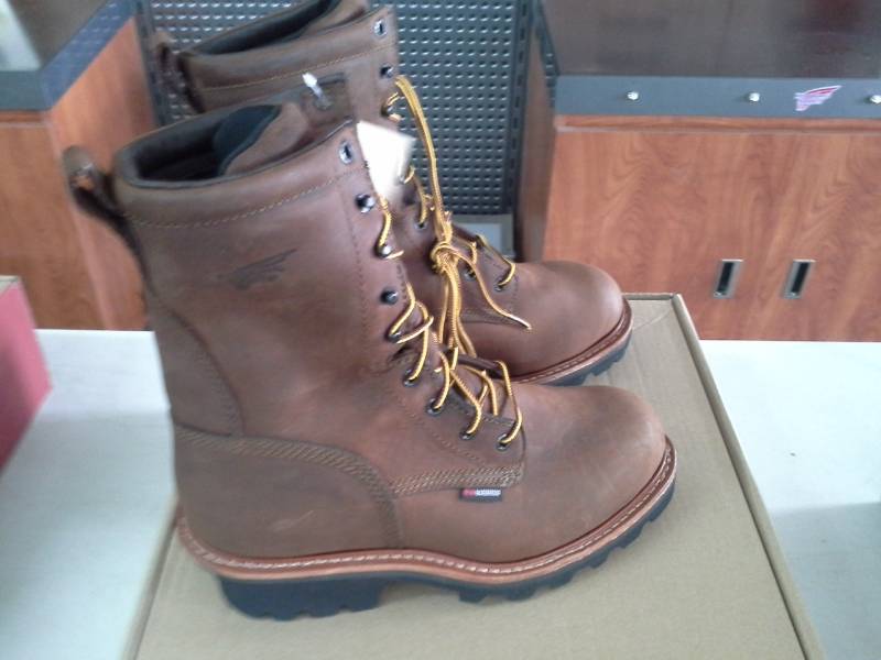 Red Wing 4420 Size 9.5 D Men's Boots 